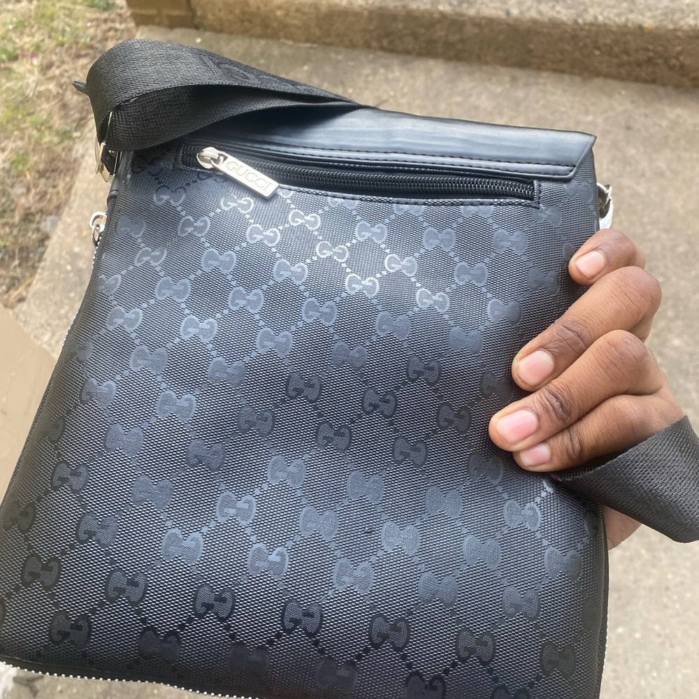 GUCCI  MEN CROSSBODY MESSENGER BAG